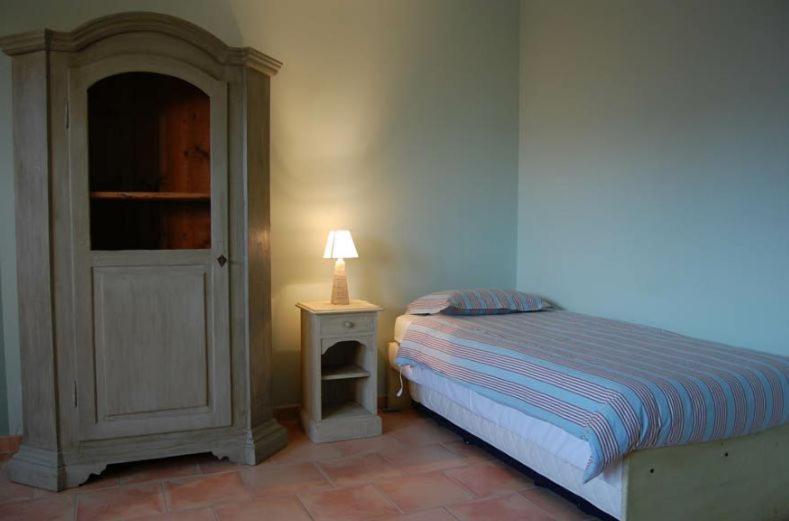 Hotel le Relais du Luberon Maubec  Kamer foto